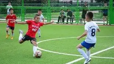 “查尔斯顿站WTA500赛程揭晓：郑钦明清晨6时迎战萨卡里，张帅今日连轴作战两场”